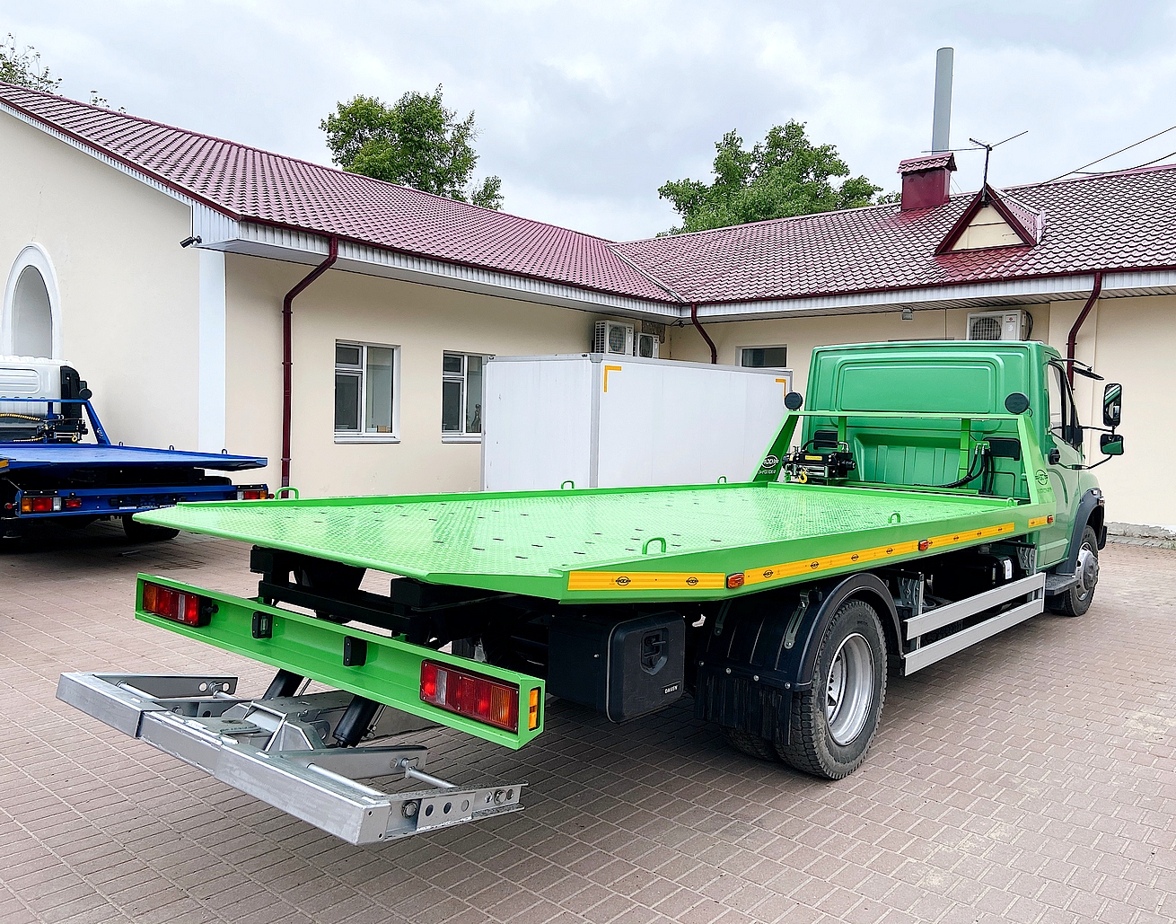 ТЕЛЕФОН ЭВАКУАТОРА СУРГУТ